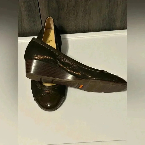 Cole Haan‎ Metallic Wedges with Nike Air Soles Womens Size 8B - Picture 2 of 5